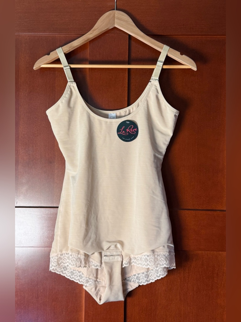 La Reve Nude Beige Lace Trim Camisole Shapewear Bodysuit NWT Size XXL